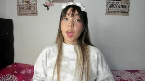 emma_grayys online show from 06-07-26, 06:22