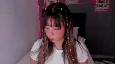 emma_grayys online show from 07-08-26, 08:08