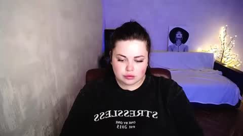 Emma online show from 08-09-26, 05:56