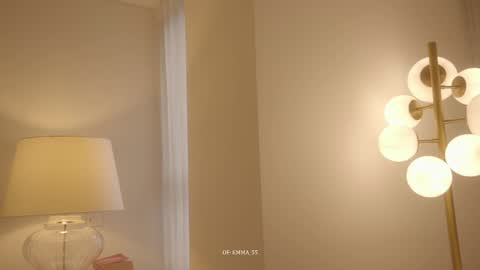 emma_lu1 online show from 12-16-25, 09:53