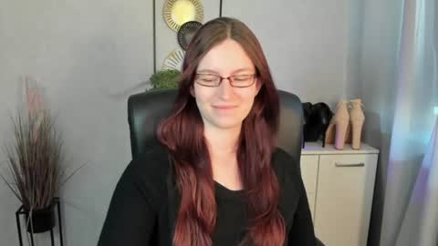 emma online show from 06-25-26, 06:07