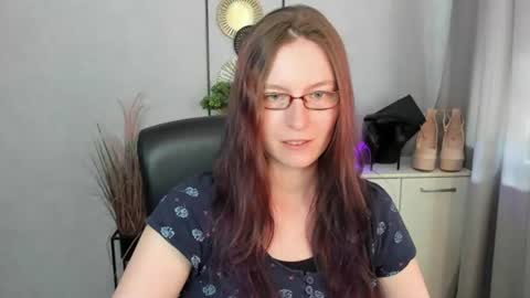 emma online show from 07-30-26, 12:26