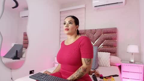 emma online show from 11-26-25, 11:55