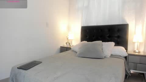 Im Emma online show from 11-27-25, 07:16