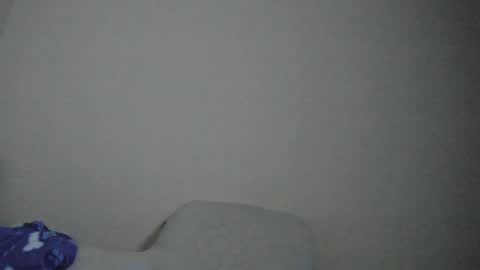 Snapshot of emma_muscle_ chatting on 06-08-26, 12:36 emma online show from 06-08-26, 12:36