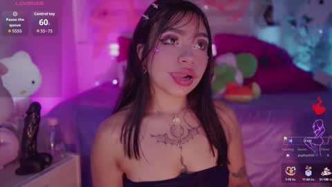 EMMA  online show from 10-10-25, 05:56