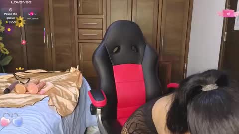 Emma  online show from 02-20-26, 08:20