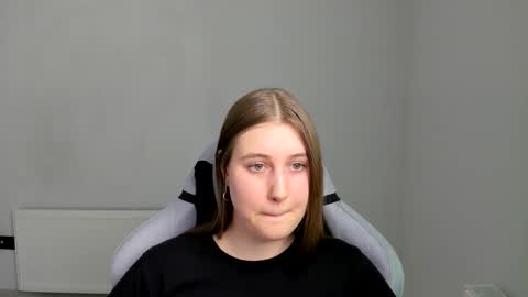 Emma online show from 06-03-26, 11:02