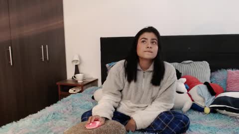 Emma online show from 02-25-26, 07:12