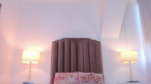 Ema online show from 04-24-26, 11:45