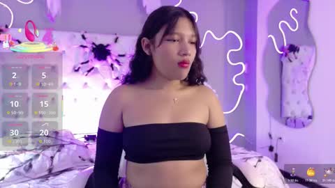 Snapshot of emma_visconti chatting on 10-26-25, 12:33 emma_visconti online show from 10-26-25, 12:33