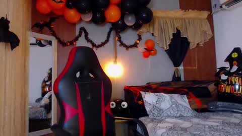 EMMA online show from 10-20-25, 08:53
