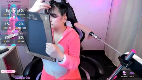 modelo independente online show from 11-28-25, 01:41