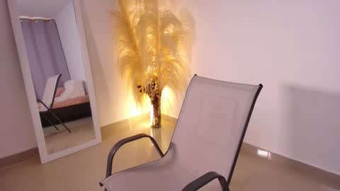 Emma online show from 11-13-25, 08:41