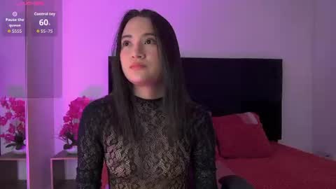 Emma online show from 06-28-26, 12:44