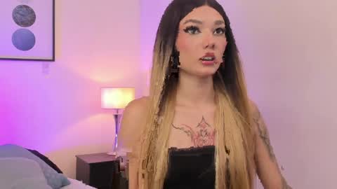 Emma  online show from 04-06-26, 10:54