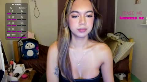 SweetGirlEmma online show from 05-14-26, 10:05