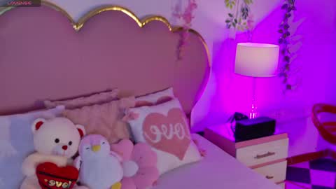 Welcome Im yosein  Your love is my passion activate it with your tips and enjoy with me online show from 05-05-26, 08:17