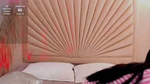           online show from 11-26-25, 11:33