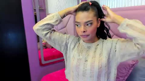 emmaebony_ online show from 06-09-26, 11:44
