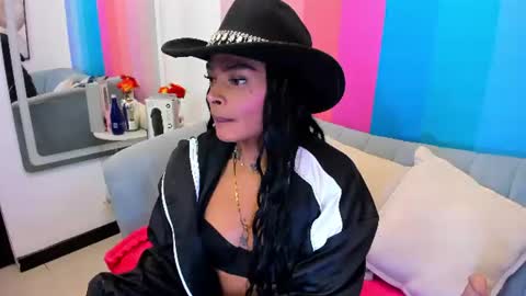 emmaebony_ online show from 07-22-26, 11:02