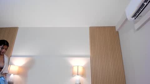 emmaespencer  online show from 02-21-26, 11:11