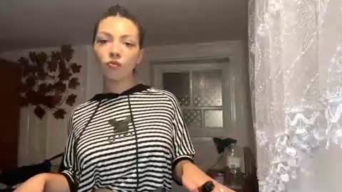 emmagerhauser online show from 07-25-26, 04:37