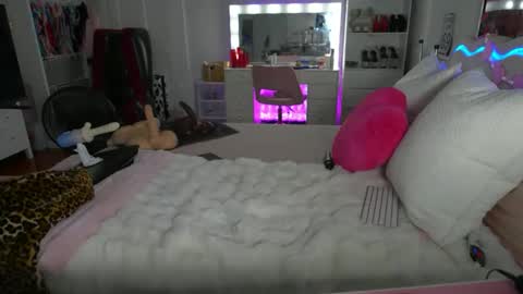 emmagray01 online show from 02-04-26, 02:34