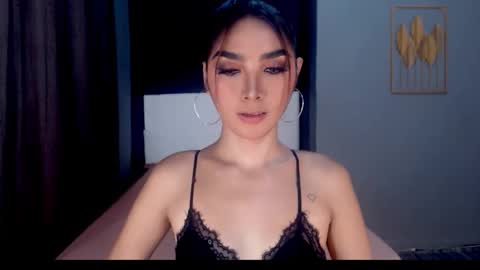 Snapshot of emmahardcockts chatting on 06-02-26, 01:29 Emma online show from 06-02-26, 01:29
