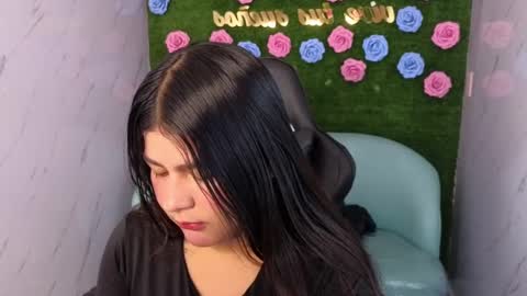 Emma online show from 01-31-25, 04:38