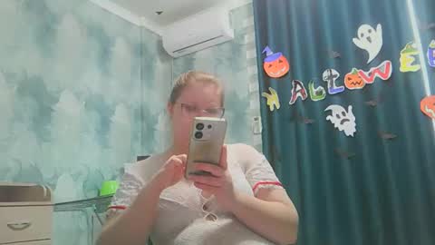 emmamelody online show from 11-01-25, 09:00