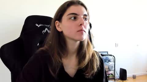 Emma online show from 09-09-25, 09:53