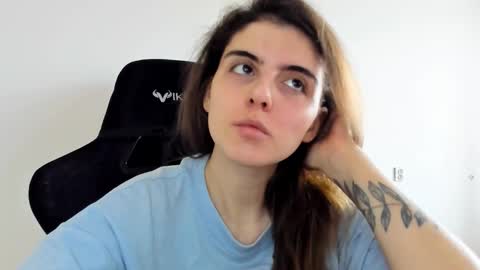 Emma online show from 12-14-25, 10:20