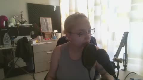 emmanoir_ online show from 02-22-25, 11:02