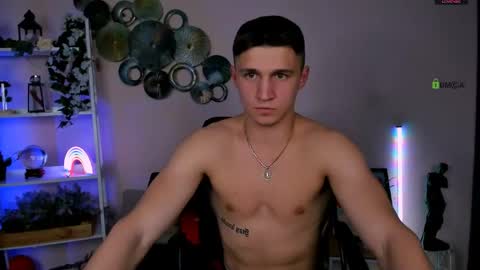 Snapshot of emmanuel_shine chatting on 05-02-26, 07:19 Emmi online show from 05-02-26, 07:19