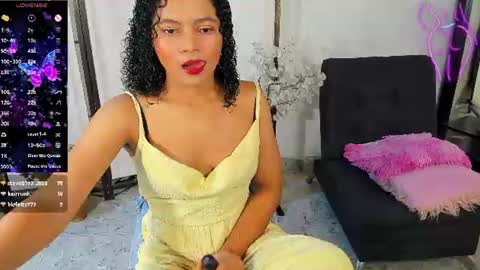 emmaray3 online show from 06-25-26, 11:04