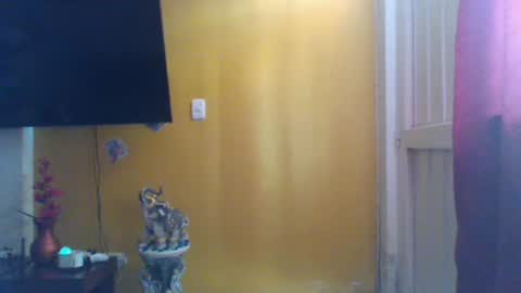 EmmaSplycer online show from 04-14-26, 06:03