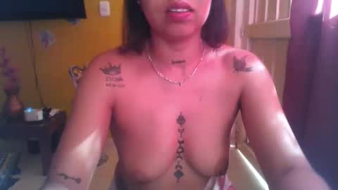 EmmaSplycer online show from 04-22-26, 08:10