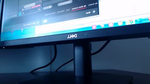 Emma online show from 02-27-25, 10:26