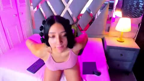 Emma online show from 03-29-26, 02:06