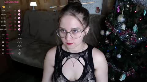 Mia online show from 12-30-24, 06:27