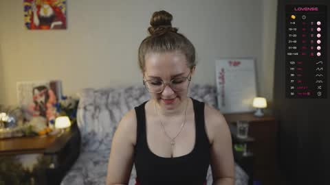 Mia online show from 09-25-25, 03:05