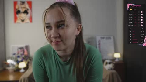 Mia online show from 04-16-26, 07:58