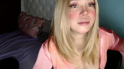 YourDreamGirl Emma  online show from 10-28-25, 03:54