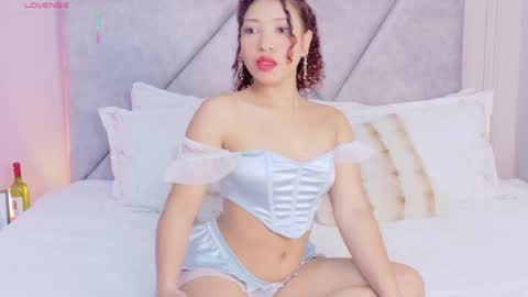 Emma online show from 05-19-26, 12:22