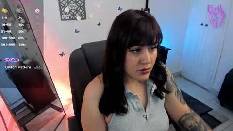 Snapshot of emmax_x chatting on 03-09-25, 02:21 EMMA online show from 03-09-25, 02:21