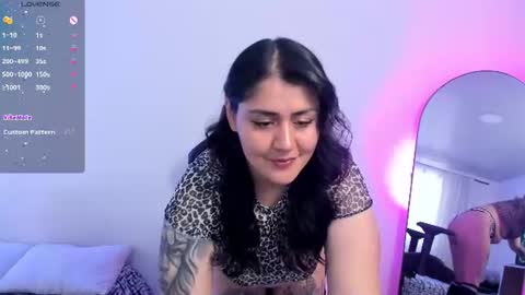 EMMA online show from 06-12-26, 01:54