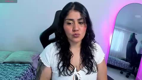 Snapshot of emmax_x chatting on 07-14-26, 02:56 EMMA online show from 07-14-26, 02:56
