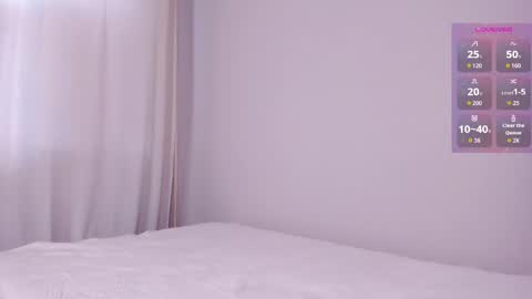 Emmelie online show from 04-28-26, 11:04
