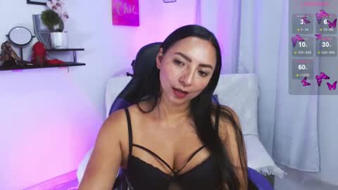 Emmi Cam online show from 04-14-26, 01:06